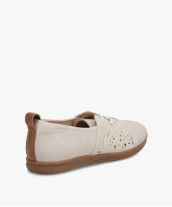 19PAKATE BLANC